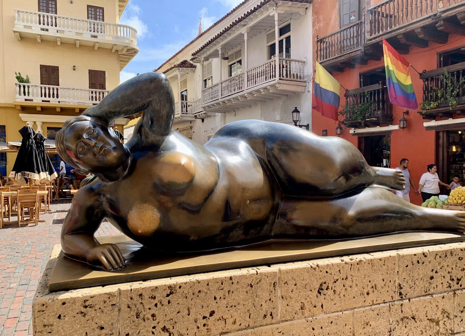 Plaza de Santo Domingo (Gertrudis by Fernando Botero), Cartagena