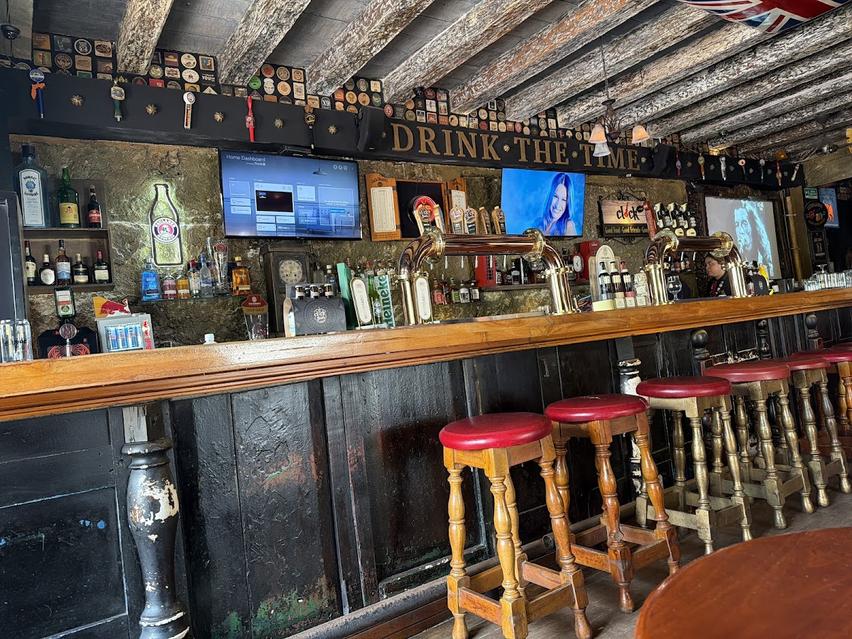 The Clock Pub — photo 4